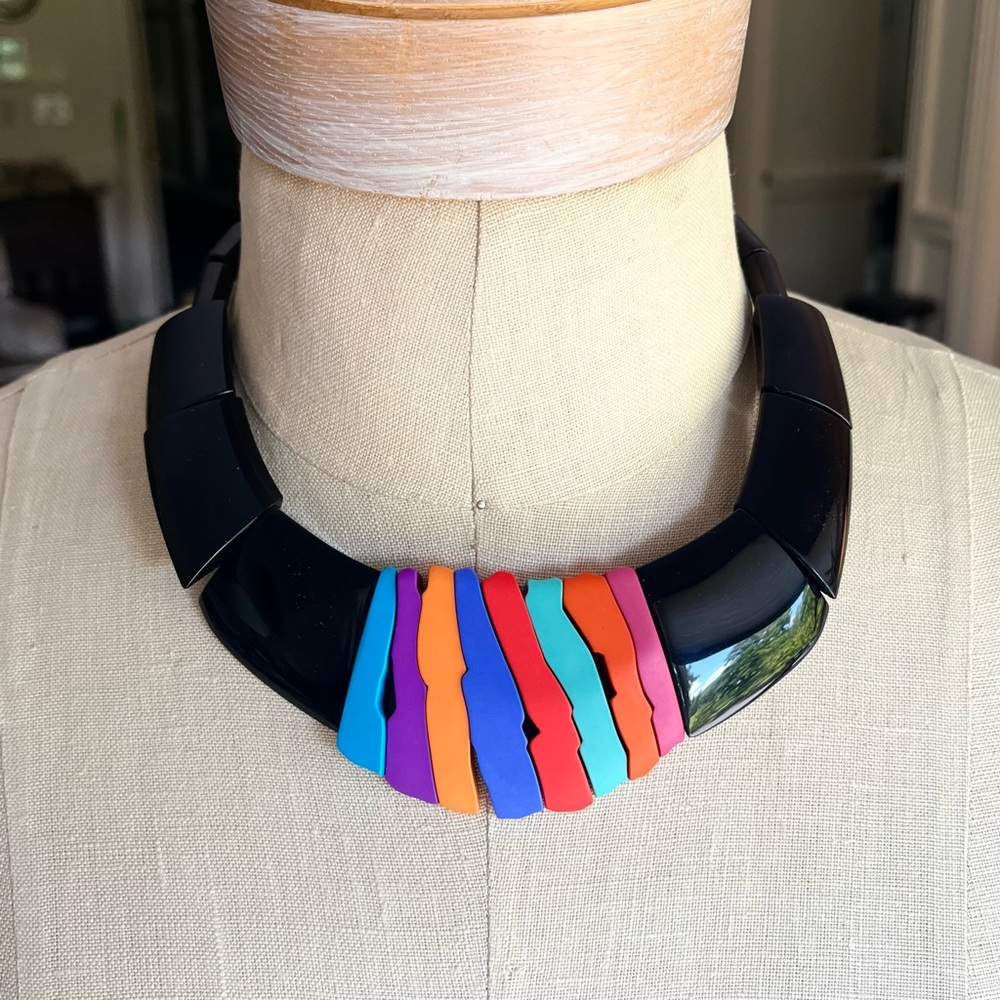 Rare Vintage Guillemette L’Hoir Funky Geometric Black and Color Block Necklace✨